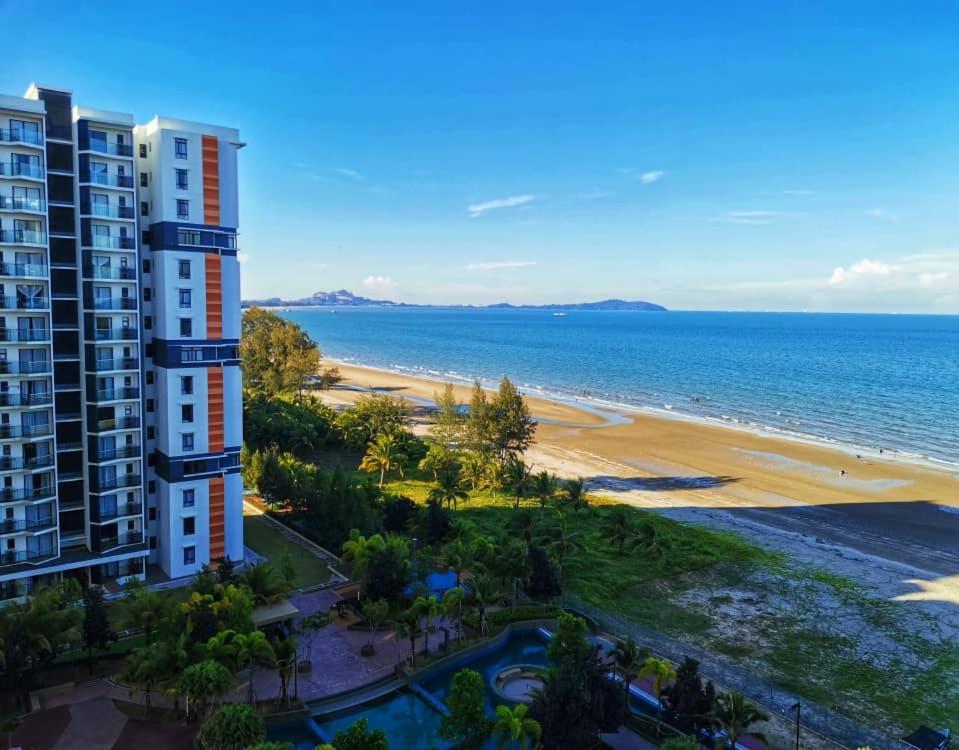 Timurbay Seafront Pool & Seaview * Kuantan